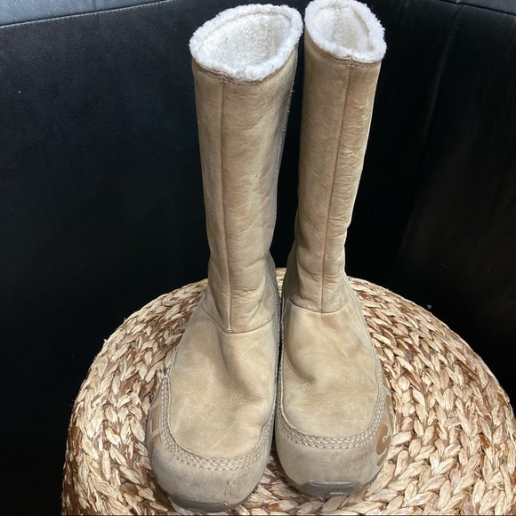 Sorel tan suede fur lining winter snow boots - Picture 2 of 8